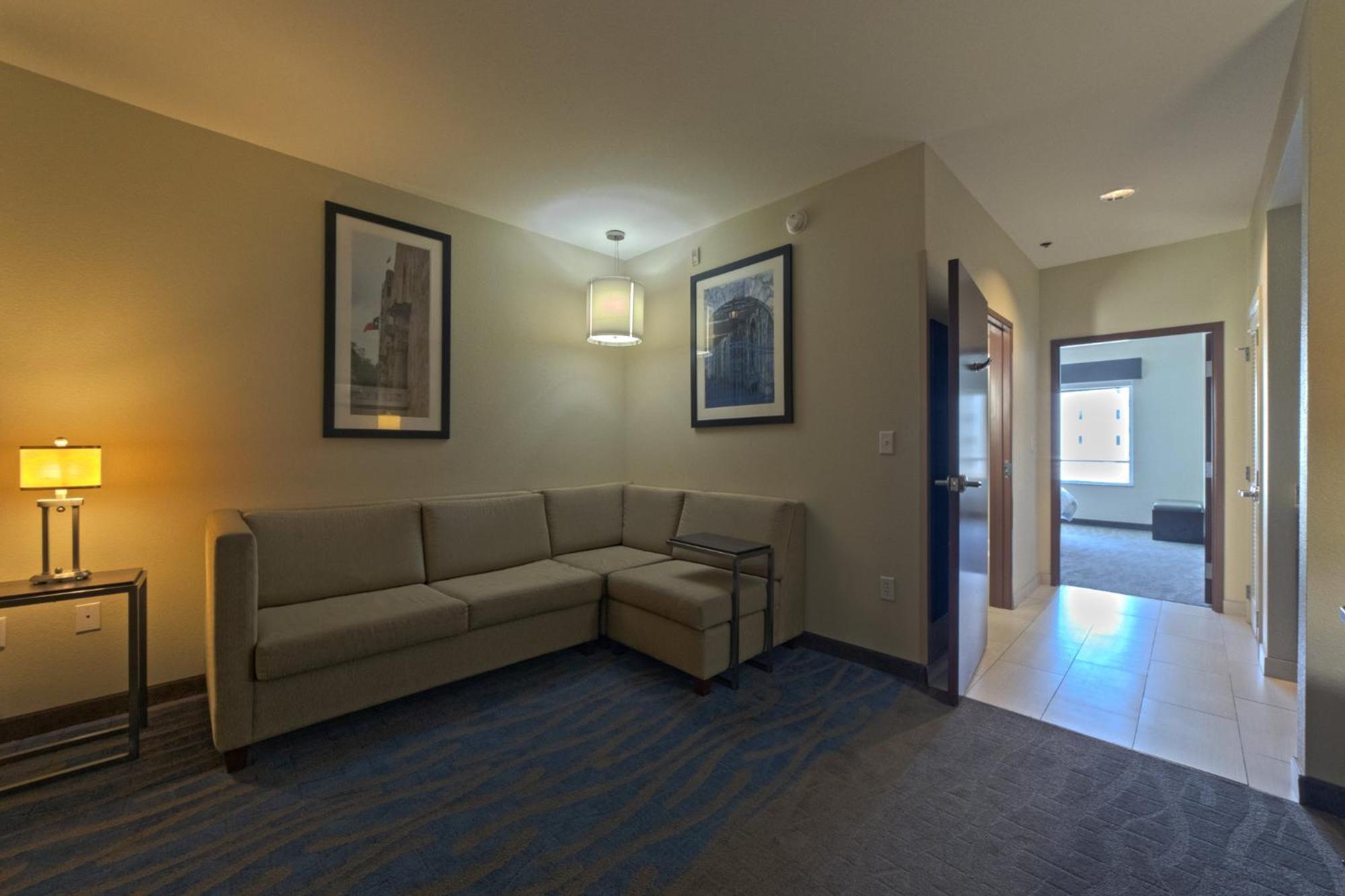 Holiday Inn Hotel & Suites Northwest San Antonio By Ihg Extérieur photo