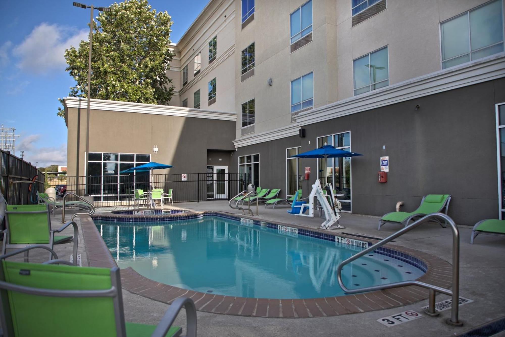 Holiday Inn Hotel & Suites Northwest San Antonio By Ihg Extérieur photo
